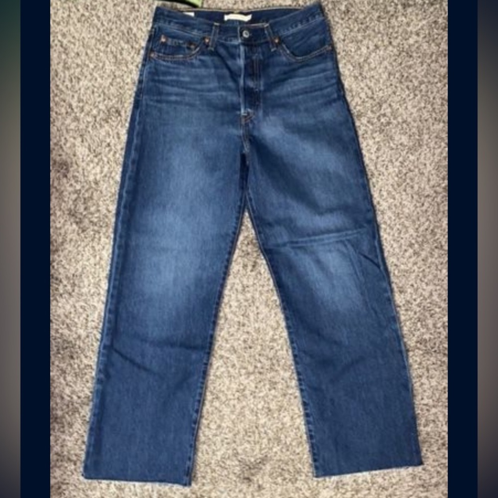 Women’s Levi’s Ribcage Straight Ankle Jeans